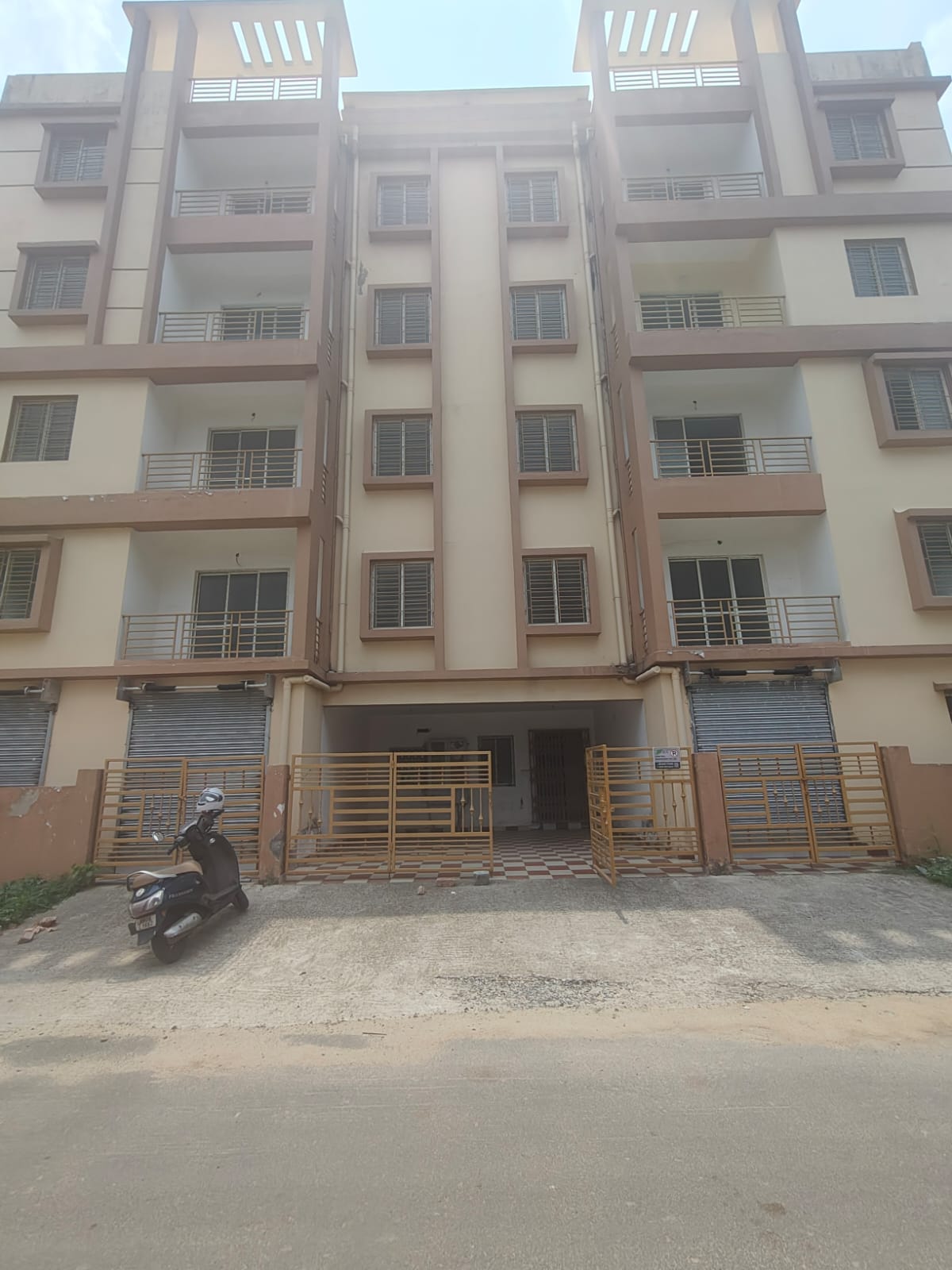 Elegant 3BHK flat exterior in Rajarhat